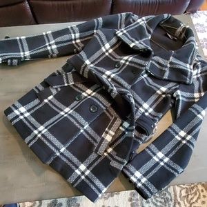 This is a new never worn no tags Ike Behar jacket